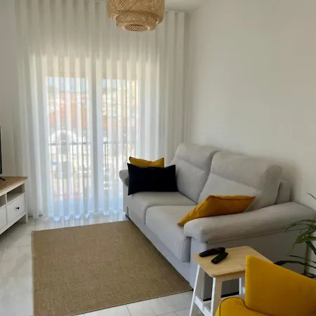 Casa Da Estacao_sao Martinho Do Porto Lejlighed *